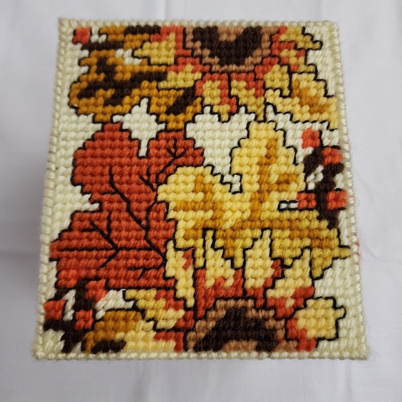 Handmade Tissue Box Cover Fall Leaf and Sunflower Design - Picture 6 of 11